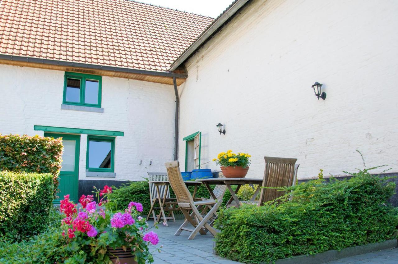 B&B De Oude Winning Riemst Exterior photo