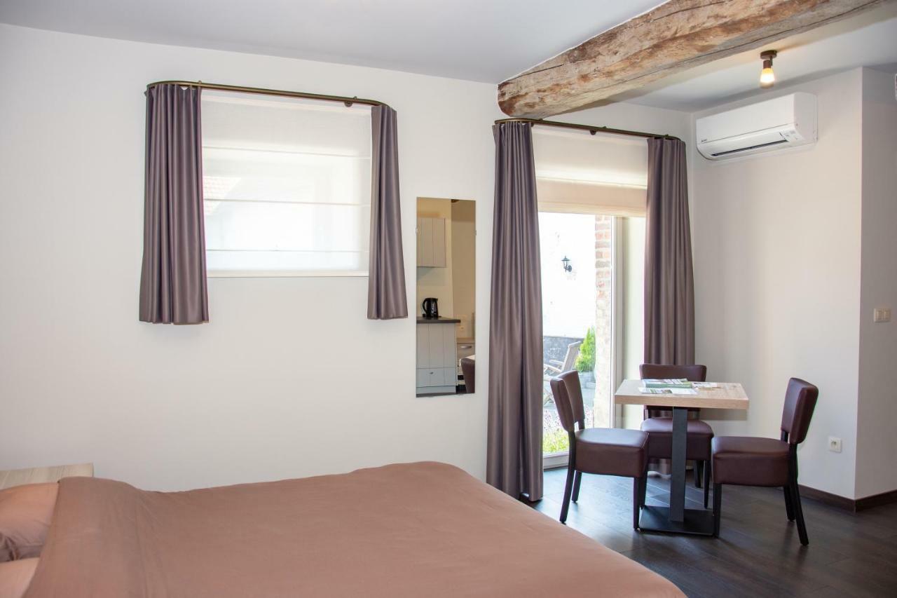 B&B De Oude Winning Riemst Exterior photo