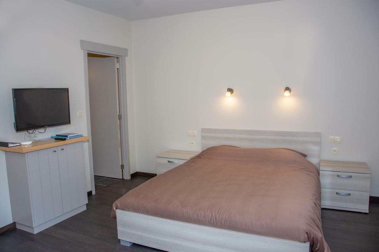B&B De Oude Winning Riemst Exterior photo